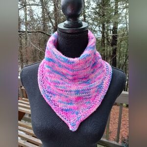 Bandana-style cowl, Barbie-bright colors, Perfect Spring Accessory!